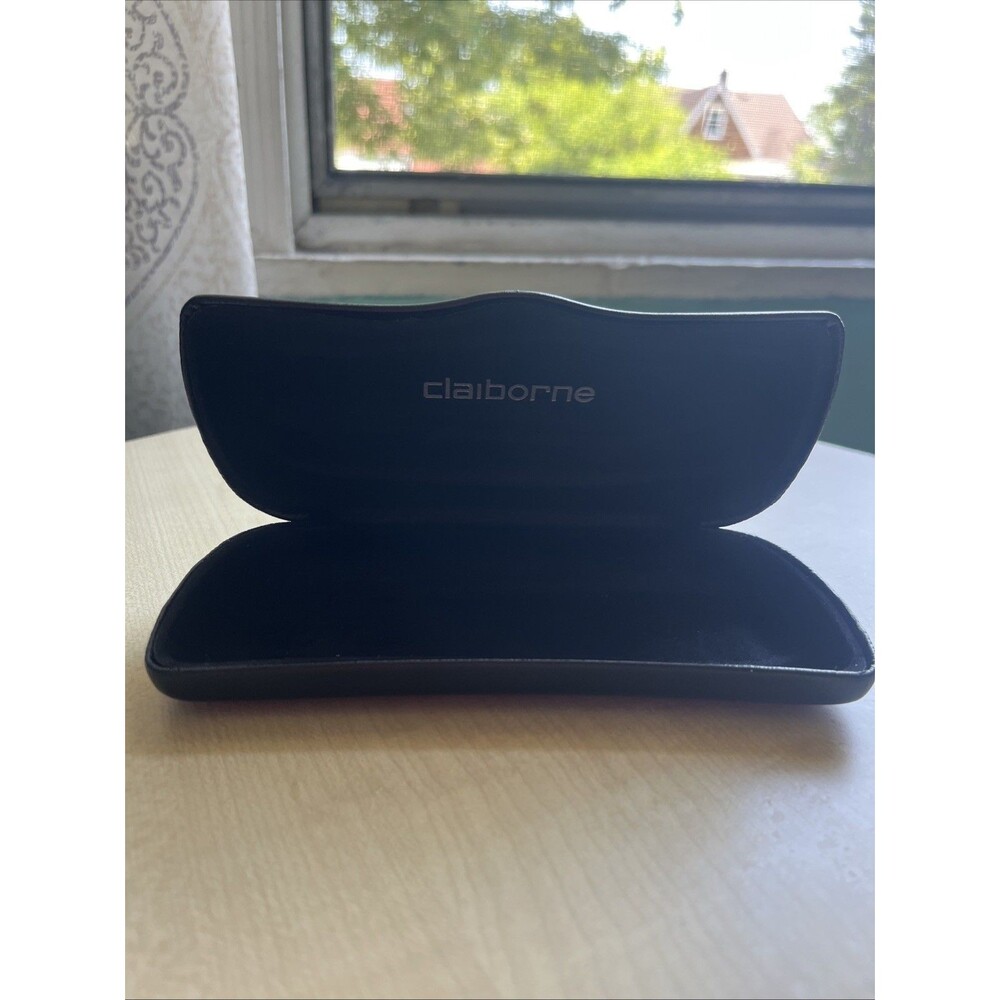 Claiborne Hard Shell Glasses Case